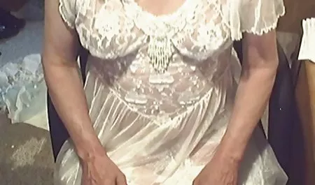 Çinli kız lezbiyen sikis filmi webcam 059