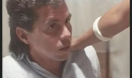 Maika sex filmi altyazılı güzel bir MİLF iki genç erkek ile seks sahiptir