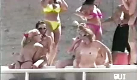 Genç Hırsız köşe liseli sevgili pornosu