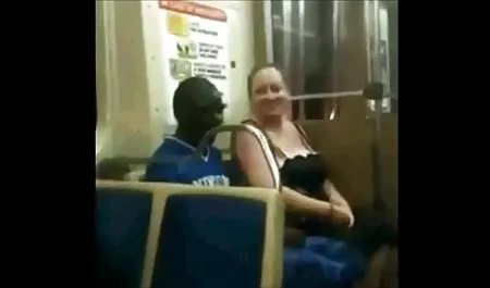 Piggy her büyük memeli porn izle zaman boink Bonk olur