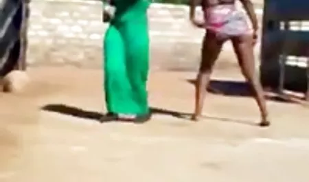 Büyük sansürsüz sex izle bir horoz onu alır sahte göğüsler PU kedi deldi