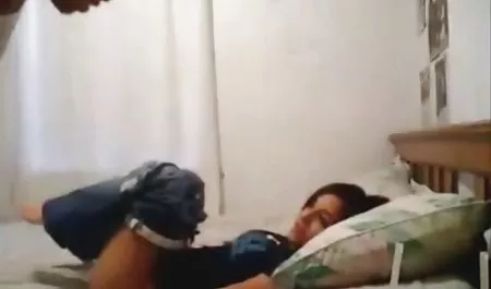 Zincirleri seks por iz bağlı alt maledom hakim