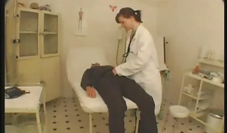 Rusça, porrno film izle Arapça karışımı fahişe vahşi ağız ve Kedi Oyun