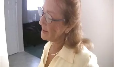 Lonnie Bell kırlangıçlar mukus streç tükürür sekreter pono